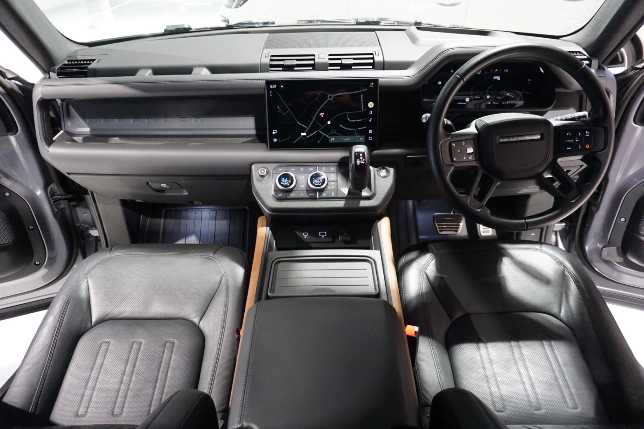 Land Rover Defender 110 3.0 D300 MHEV X SUV 5dr Diesel Auto 4WD Euro 6 (s/s) (300 ps)